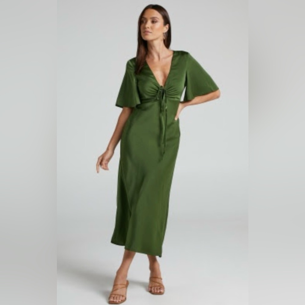 Midi Dress in Olive